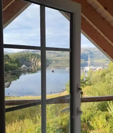 Hus Ved Sjoen 4 Soverom 10 Gjester Salsbruket Exterior photo