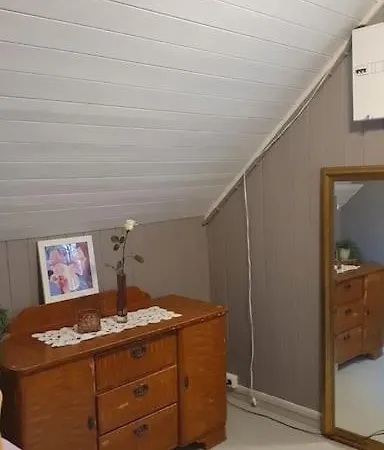 Hus Ved Sjoen 4 Soverom 10 Gjester Salsbruket Exterior photo