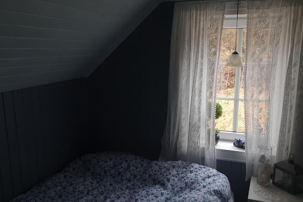 Hus Ved Sjoen 4 Soverom 10 Gjester Holiday home